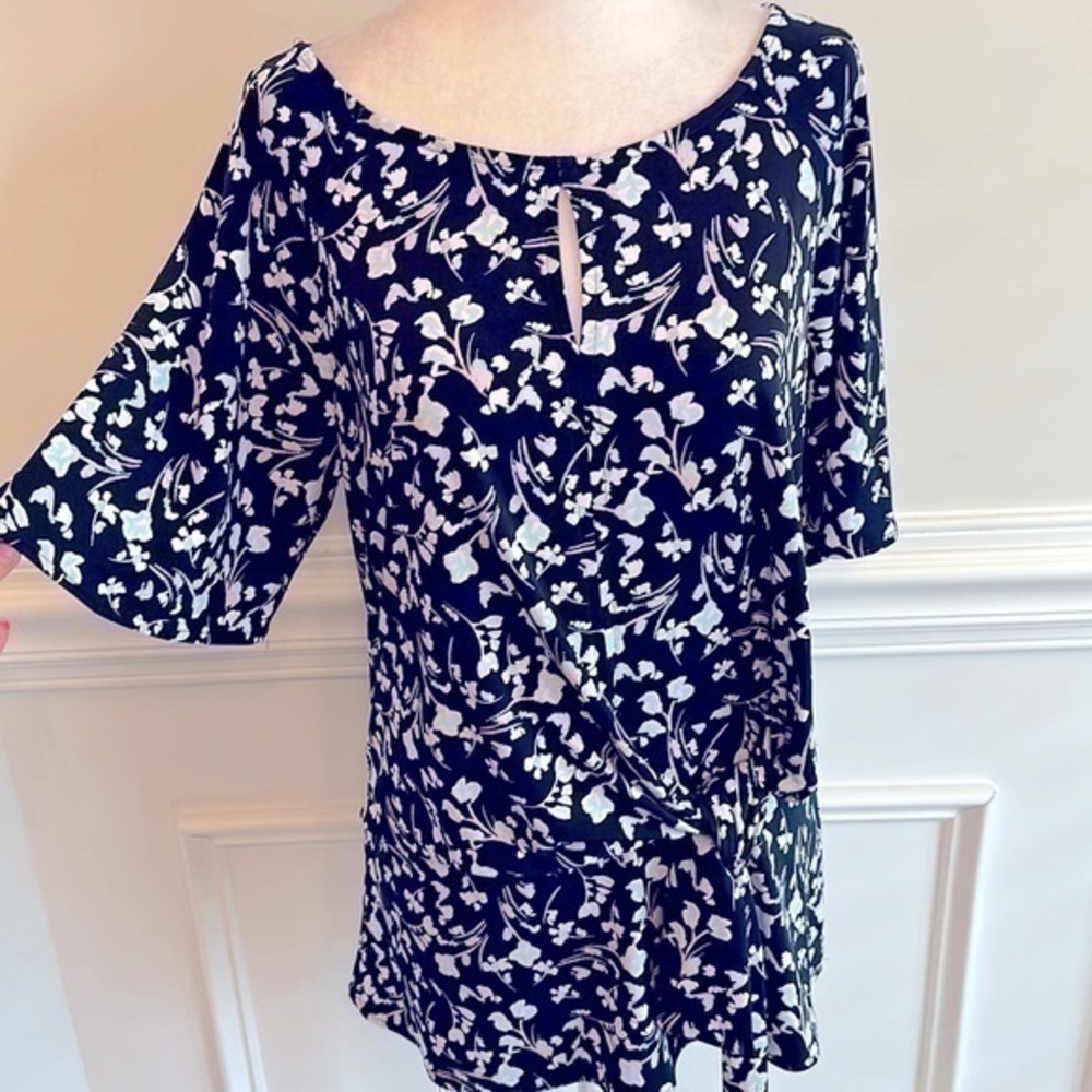 The Limited blouse - Picture 1 of 9